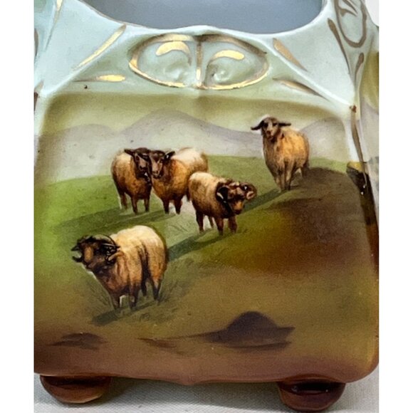 Vintage Royal Bayreuth Sheep on Pasture Creamer & Sugar Bowl with Lid Bavaria - Picture 8 of 14